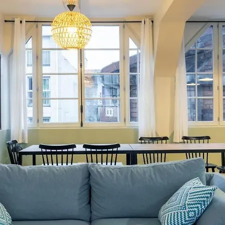 Apartment Spacious Industrial-style Loft