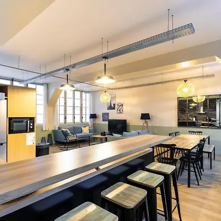 Spacious Industrial-style Loft * Paris